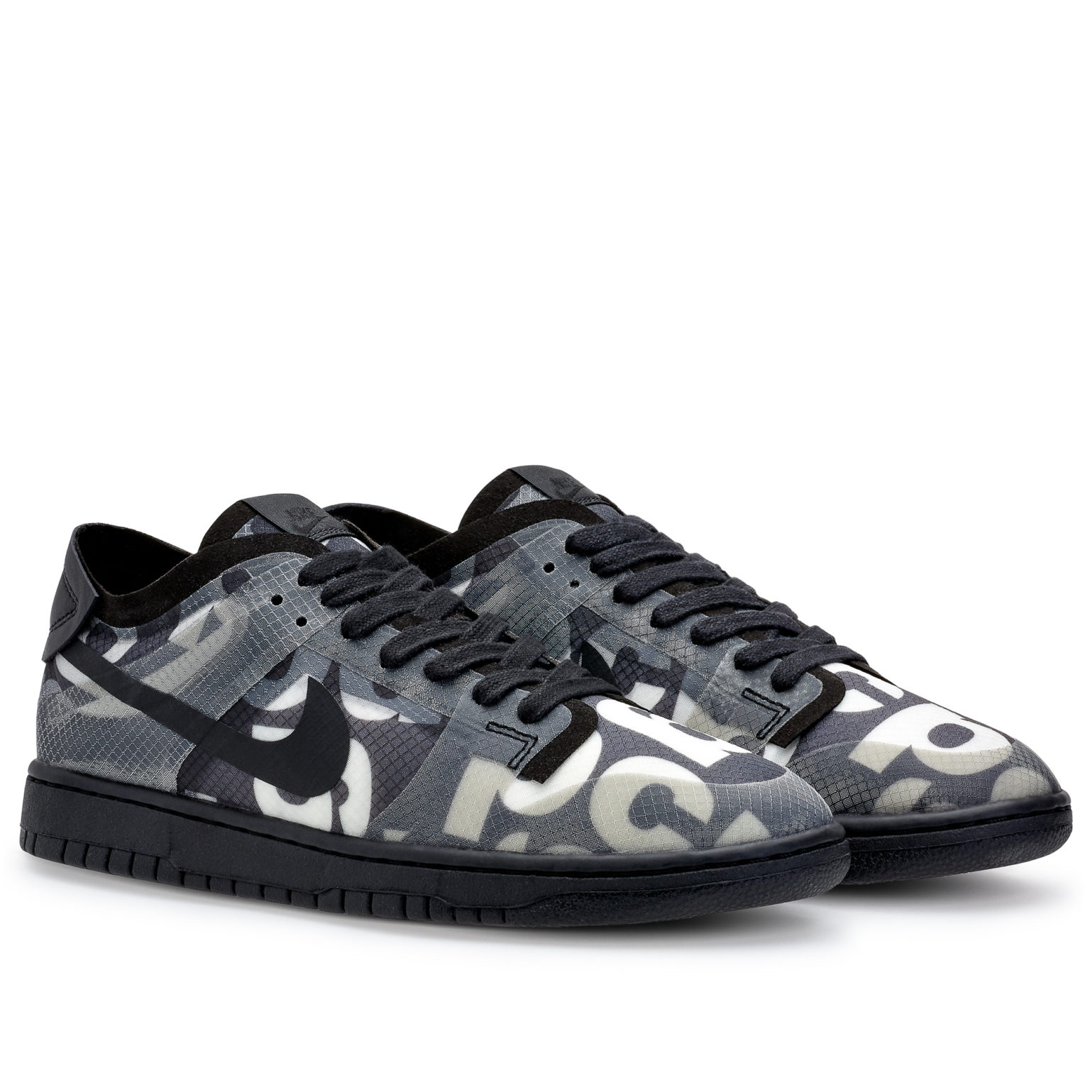 nike dunk low x cdg